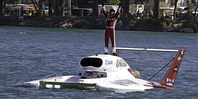 Kip Brown celebrates his first H1 Unlimited victory after winning the 2013 Detroit APBA Gold Cup atop the No. 95 Spirit of Qatar. Photo by Chris Denslow/courtesy H1 Unlimited