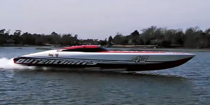 In recent test sessions, this Outerlimits SV 43 reportedly reached 164 mph.