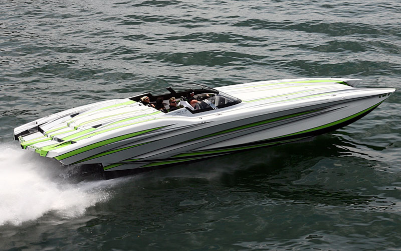 Mark Godsey traveled from Tennessee to do the poker run in his 40-foot MTI Project Mayhem.