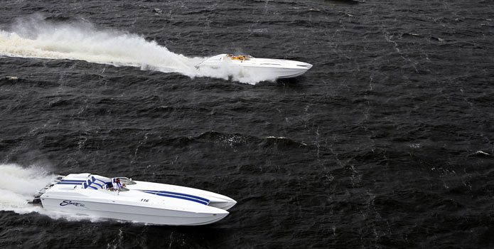 In rough conditions such as these—this photo was taken during the 2013 Emerald Coast Poker Run event—too much positive trim can lead to big problems. Photo courtesy/copyright of the Florida Powerboat Club.