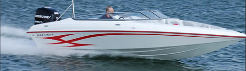 Checkmate specializes in building single-engine sportboats, such as the 2000BRX shown here.