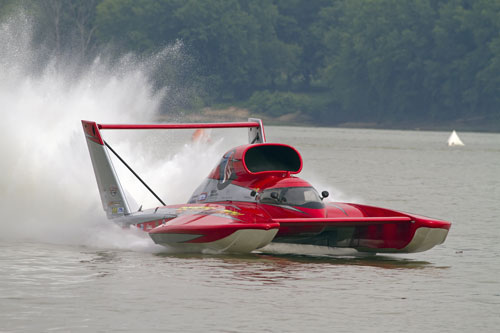 In addition to its commitment to the UIM Youth Development Program, Peters & May sponsors 15 race teams, including this Unlimited hydroplane.