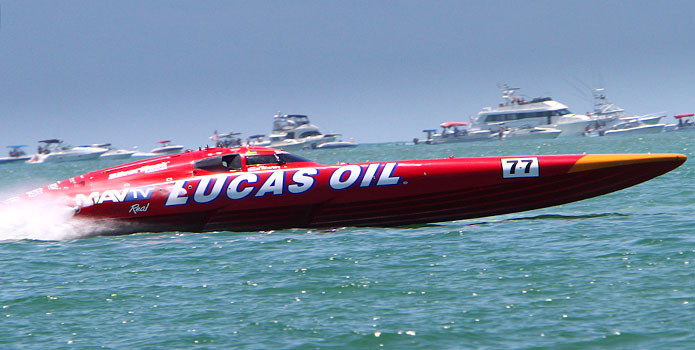Nigel Hook and Michael Silfverberg are campaigning their Lucas Oil-sponsored SilverHook boat in the Super Boat International series this season. Photo courtesy Rodrick Cox