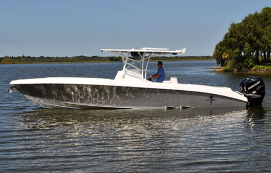Statement’s 34-footer is just on of the high-performance center-console V-bottoms that will be on display at the 2012 Miami Boat Show.