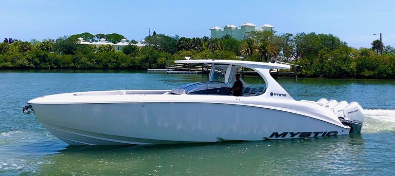 Mystic Powerboats Sea Trials New M4200 With Help From FaceTime